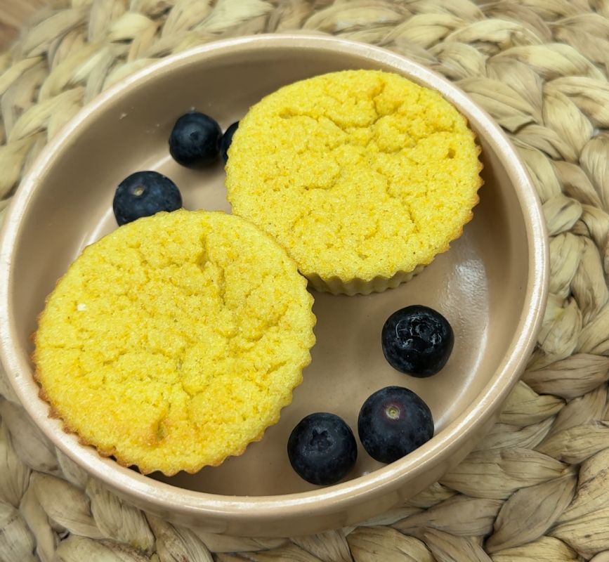 Нежный десерт для малышей: тыквенная запеканка с фруктами