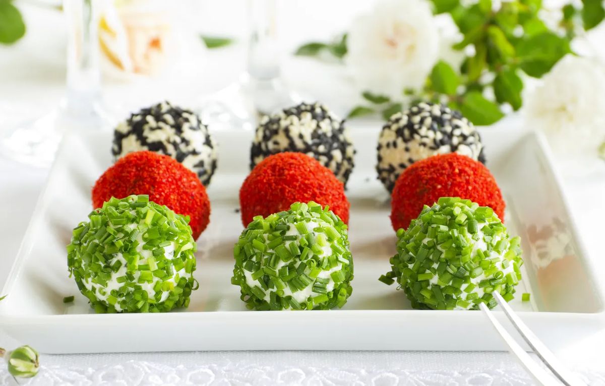 Праздничное меню за два часа: легкие рецепты для новогоднего стола