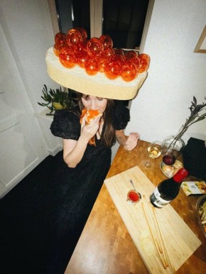 Популярные бутерброды с икрой для новогоднего стола