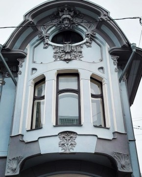 Поварская улица: красота и история в каждом доме