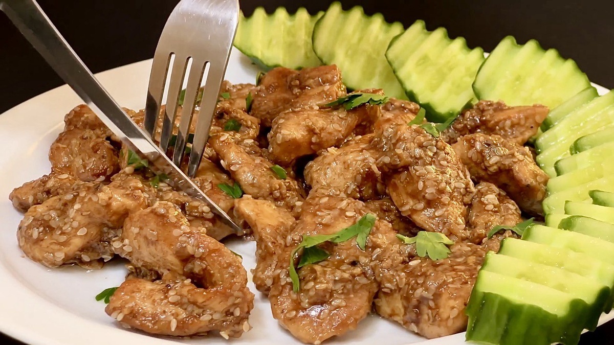 Нежная курица с кунжутом: быстро и вкусно