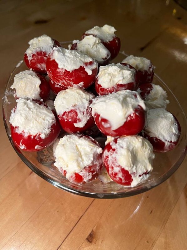 Фаршированные перцы с творожным сыром