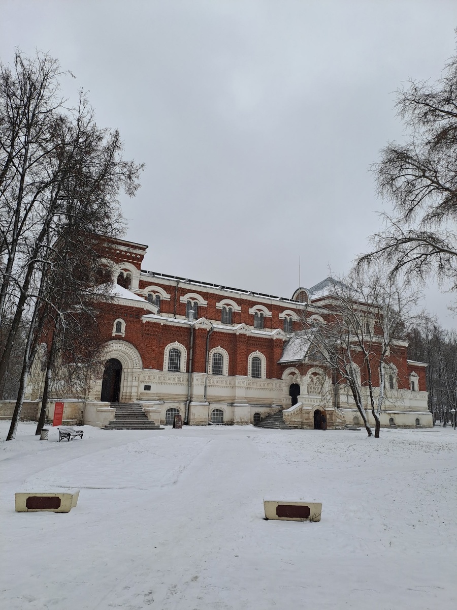 Тайны стеклянного наследия: музей хрусталя Гусь-Хрустального