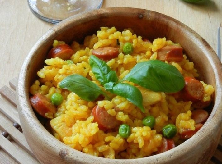 Сытный рис по-каталонски: рецепт для всей семьи