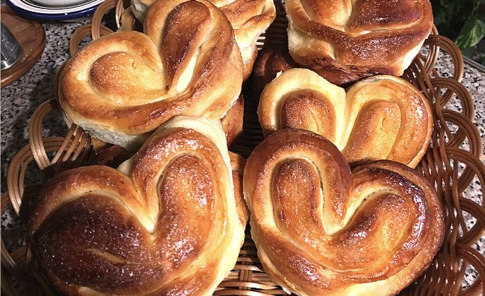 Ностальгия на кухне: как испечь московские плюшки для детей