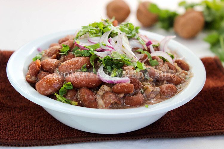 Лобио с грецкими орехами: традиционный вкус Грузии