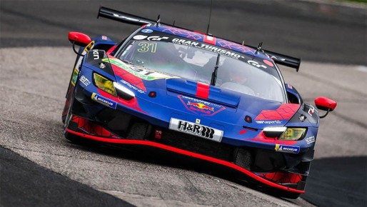 Ферстаппен блестяще дебютировал в GT3 на Нюрбургринге