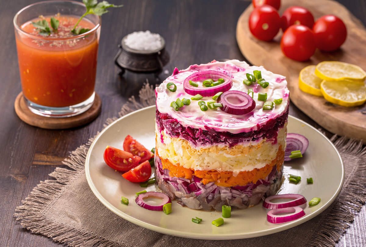 Селедка под шубой: секреты идеального приготовления любимого салата