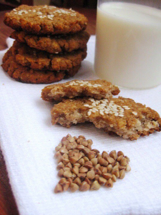 Нежное диетическое печенье: готовим из гречневой муки