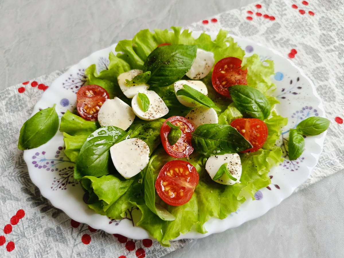 Салат капрезе: легкий вкус Италии на вашем столе