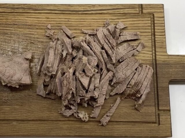 Салат, который вы не захотите забыть: простой, но изысканный рецепт