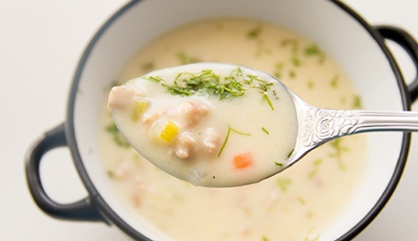 Суп с плавленным сыром и фаршем: быстро и вкусно