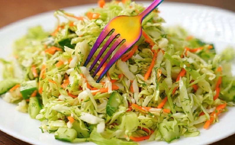 Зимний салат из пекинской капусты: простота и витаминизированная свежесть