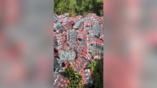 Необычная находка в Свердловской области: свалка бутылок Coca-Cola удивила местных жителей