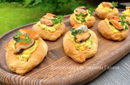 Вкусные лодочки с начинкой для вашего праздничного стола