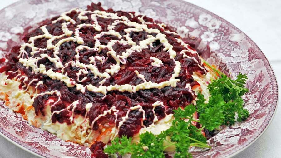 Селедка под шубой: классический рецепт, который порадует за столом