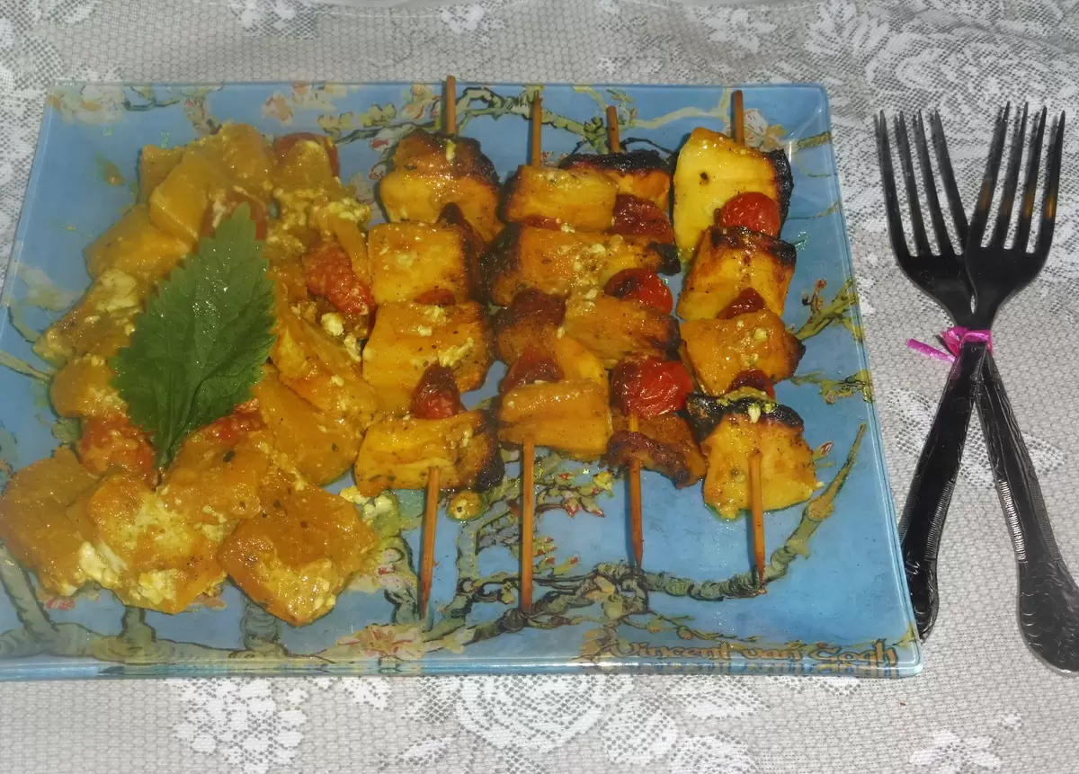 Пробуйте необычные шашлычки: кабачки в духовке