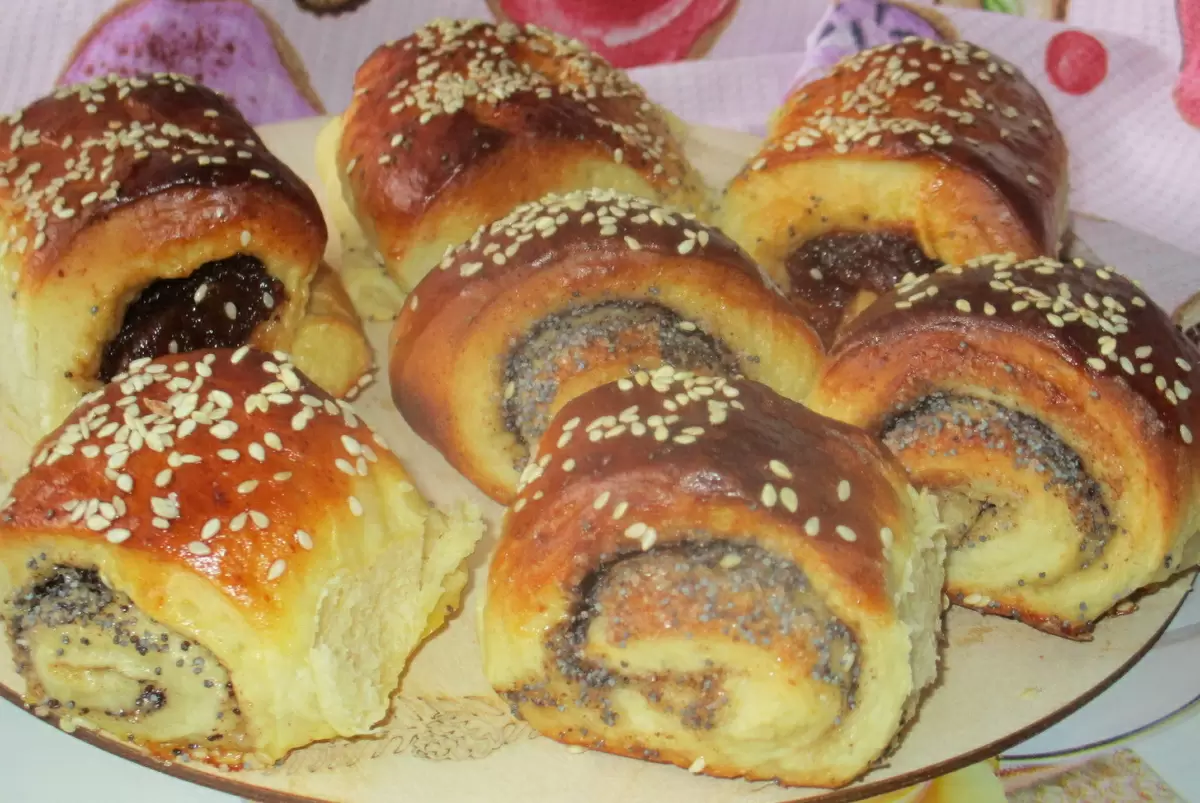 Сладкие рулетики к чаю: идеальная выпечка с множеством начинок