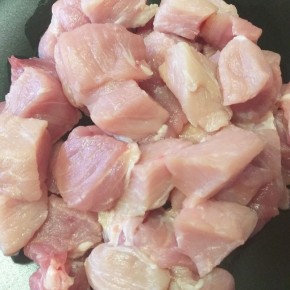 Уникальное жаркое с солеными огурцами: новый взгляд на привычное блюдо