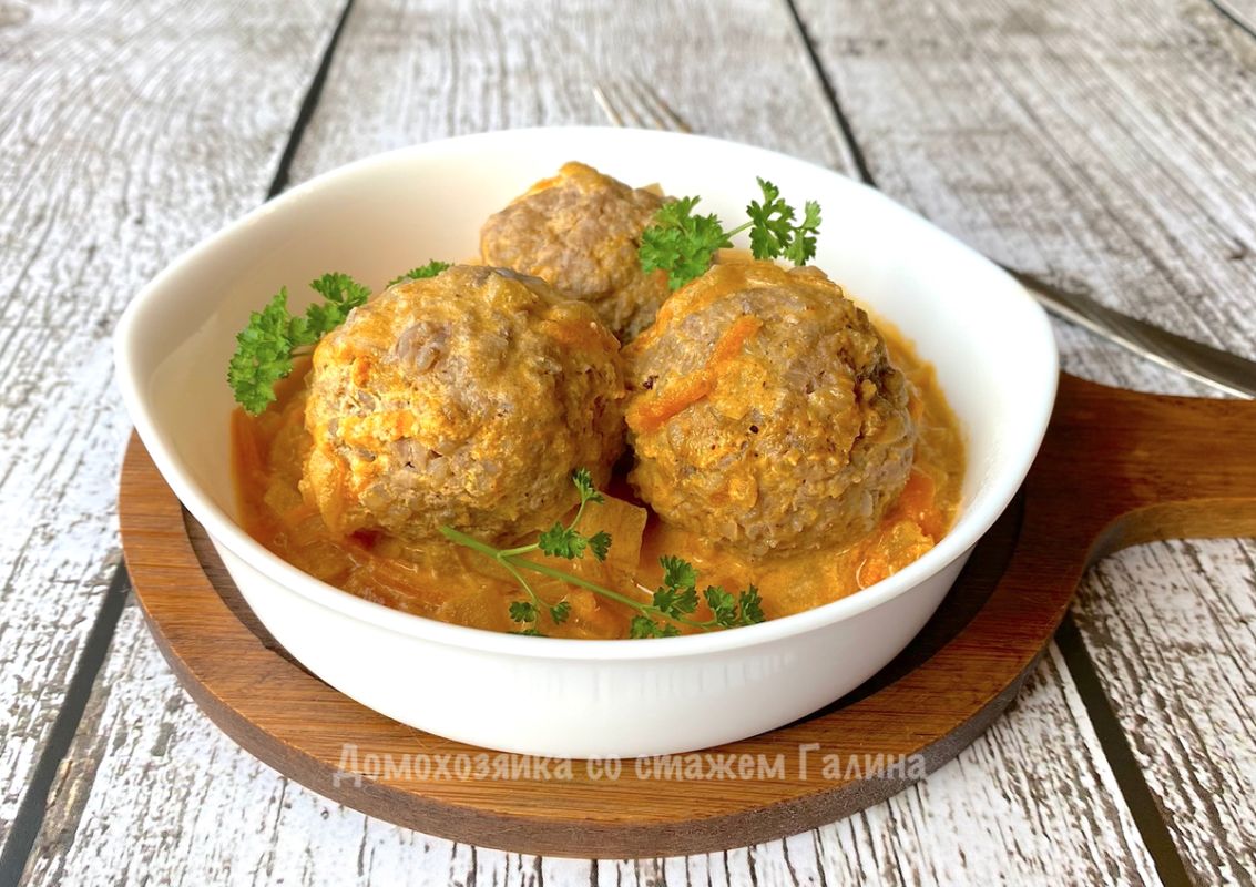 Новый взгляд на привычные блюда: куриные желудки в сметанном соусе