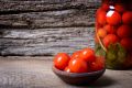 Летние вкусы зимних заготовок: помидоры, кабачки и огурцы