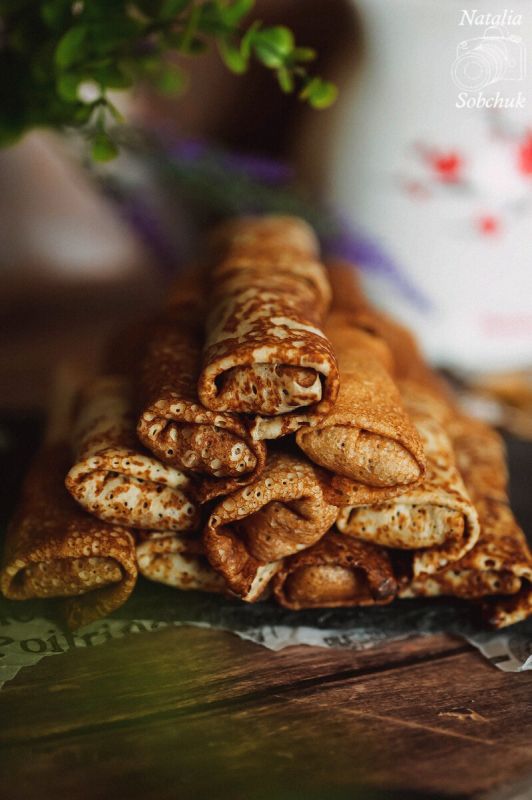 Изумительное сочетание мяса и грибов в тонких блинах